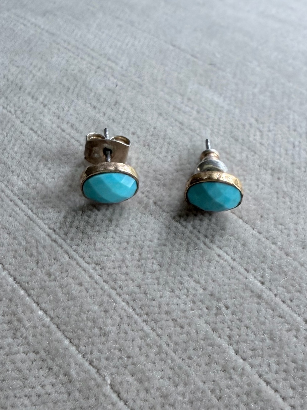 Turquoise Stone Gold-Trim Stud Earrings